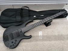Guitare basse électrique